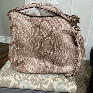 Michael Kors tote